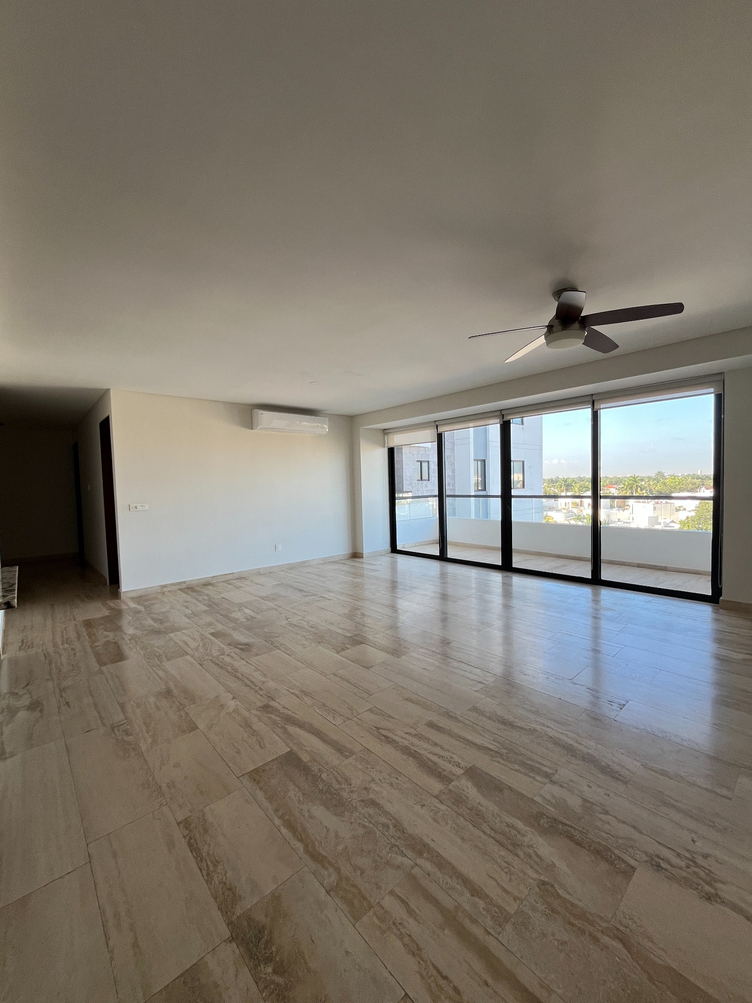 Sala comedor de Cumbres Towers